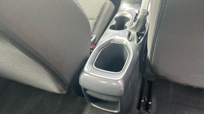 Nissan Juke 1.0 DiG-T 114 Acenta 5dr Petrol Hatchback